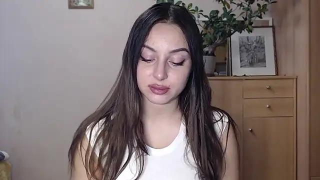 courtneyPerfect online show from 17, 1, 2025