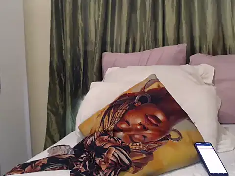 Foxybrownxx1 online show from 25, 9, 2025