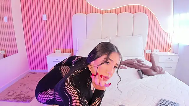 Snapshot of SofiiSweet_ chatting on 19, 11, 2025 SofiiSweet online show from 19, 11, 2025