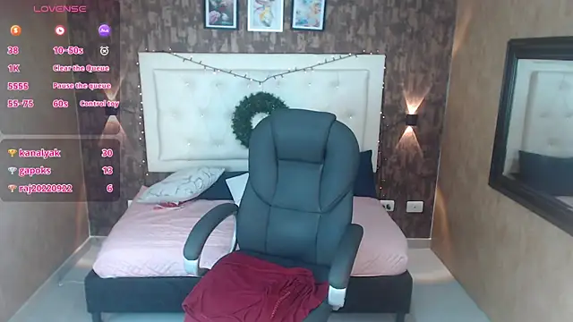 samantha  karolstone online show from 30, 12, 2024