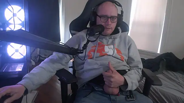 chicostick413 online show from 28, 10, 2025