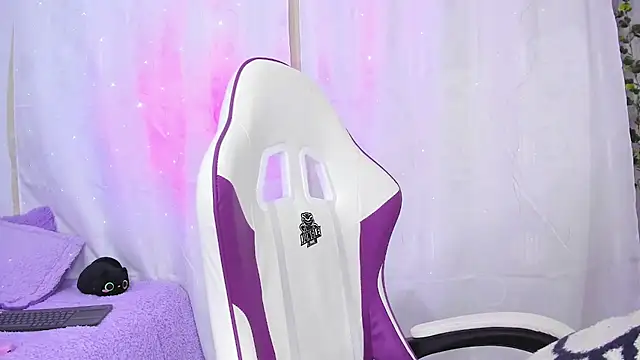 Snapshot of GilaKat chatting on 28, 1, 2025 GilaKat online show from 28, 1, 2025