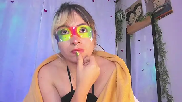 Snapshot of GilaKat chatting on 18, 3, 2025 GilaKat online show from 18, 3, 2025