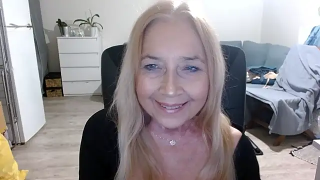 sofia xkiss online show from 13, 1, 2025