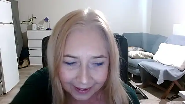 sofia xkiss online show from 31, 1, 2025