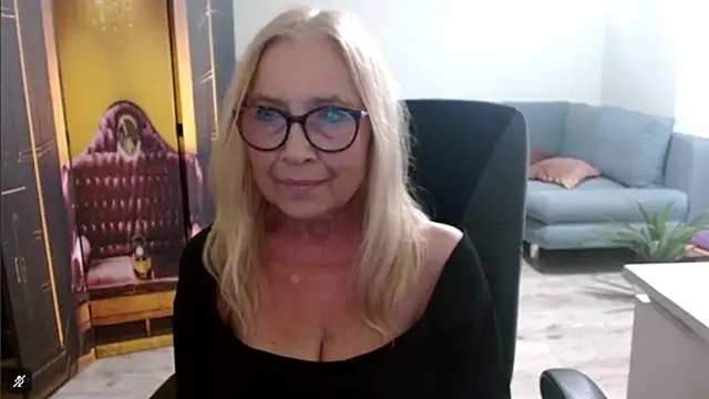 sofia xkiss online show from 6, 10, 2025