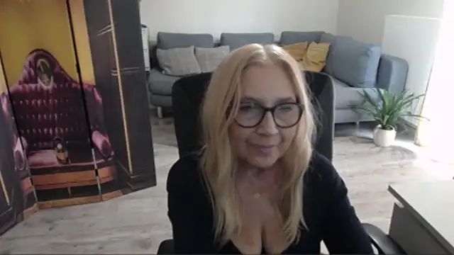 sofia xkiss online show from 26, 3, 2026