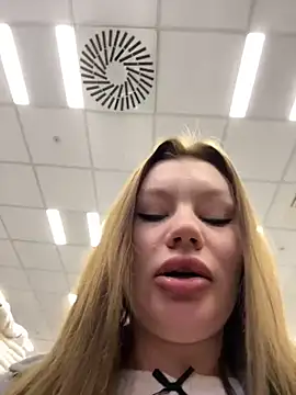 justmila online show from 17, 12, 2024