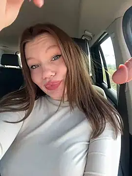 justmila online show from 21, 2, 2025