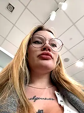 justmila online show from 2, 10, 2025