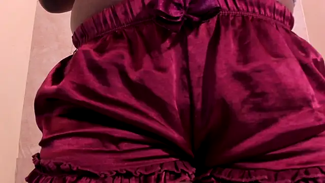 NicolVilla online show from 14, 2, 2025