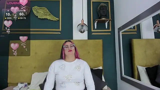 BellaPeers  online show from 3, 2, 2025