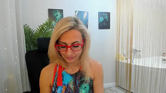 MuseOfStage online show from 19, 2, 2025