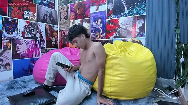 Austin Cardieff online show from 5, 1, 2025