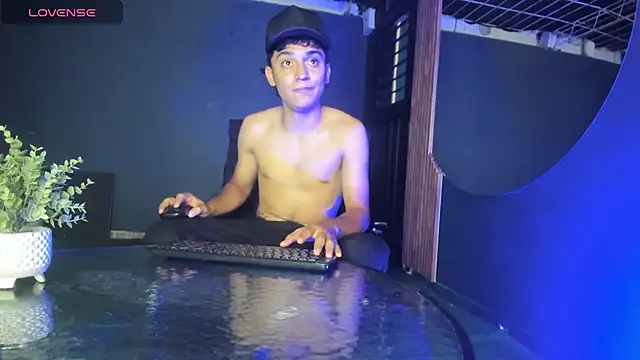 Austin Cardieff online show from 26, 2, 2025