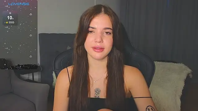 adrianawow1 online show from 7, 10, 2025