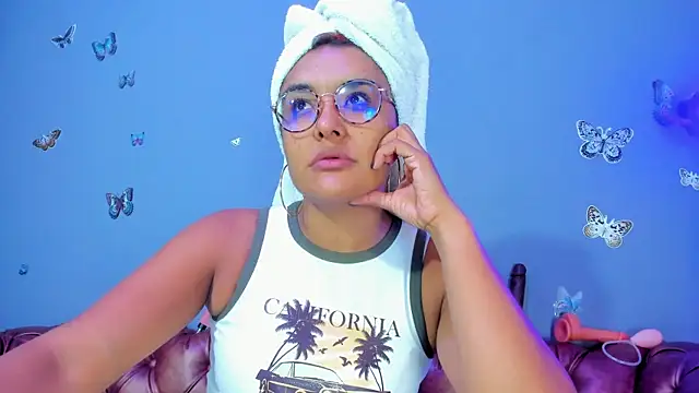 Kaira mosse online show from 10, 4, 2026