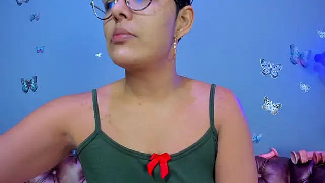 Kaira mosse online show from 5, 6, 2026