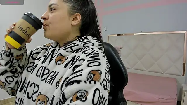 Brendda tay online show from 7, 4, 2026