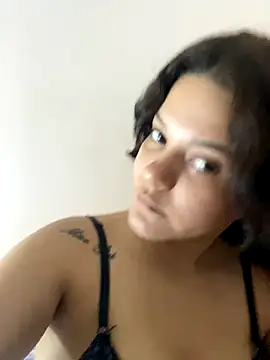 Snapshot of BranquinhaRj177 chatting on 3, 11, 2025 BranquinhaRj177 online show from 3, 11, 2025