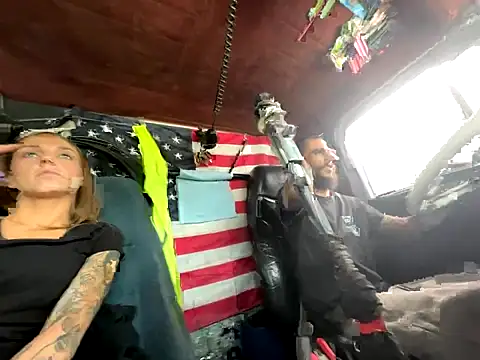 XMeF10 online show from 9, 9, 2025