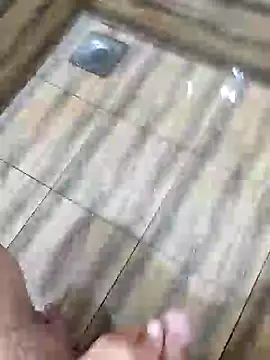 Snapshot of Akhil3290 chatting on 13, 2, 2025 Akhil3290 online show from 13, 2, 2025