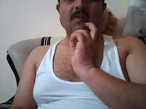Akhil3290 online show from 4, 4, 2026