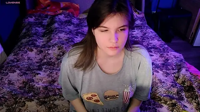 Ruyjin Choi online show from 24, 12, 2024