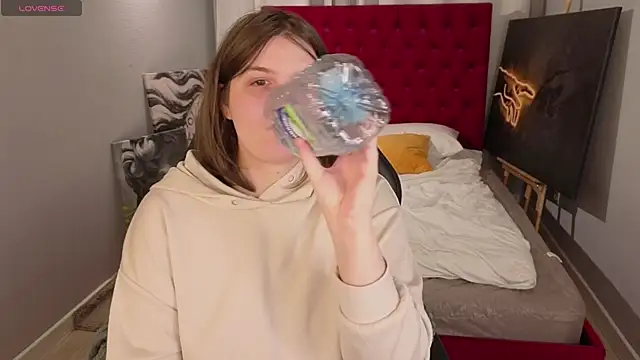 Ruyjin Choi online show from 23, 4, 2026