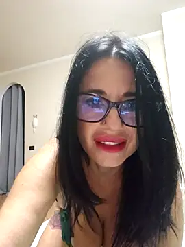 Snapshot of MichelleCara chatting on 24, 9, 2025 MichelleCara online show from 24, 9, 2025