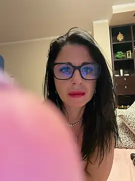 Snapshot of MichelleCara chatting on 14, 10, 2025 MichelleCara online show from 14, 10, 2025