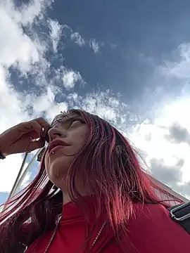 Alicia barbie online show from 22, 2, 2026