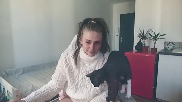 ce leste   online show from 7, 4, 2026