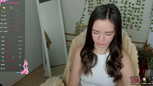 Bella XO online show from 22, 9, 2025