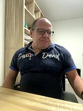 coupleLatinaLovers online show from 22, 12, 2025