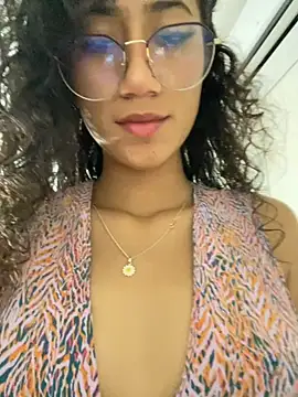 Snapshot of KaitlynLoveCam chatting on 4, 11, 2025 KaitlynLoveCam online show from 4, 11, 2025