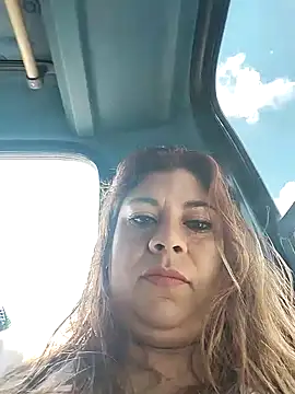 Laura-Hernandez online show from 7, 1, 2025