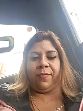 Laura-Hernandez online show from 10, 1, 2025