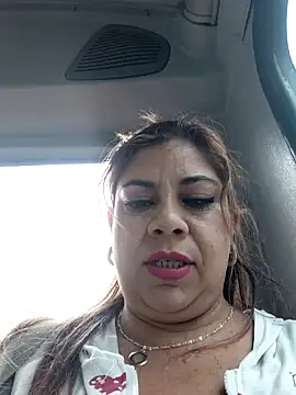 Snapshot of Laura-Hernandez chatting on 26, 6, 2026 Laura-Hernandez online show from 26, 6, 2026