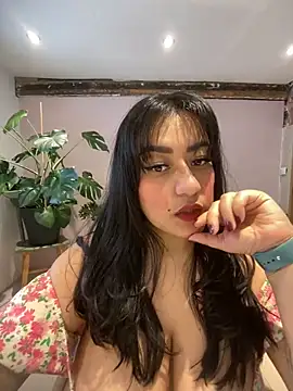 Snapshot of Alma- chatting on 1, 4, 2026 Alma- online show from 1, 4, 2026