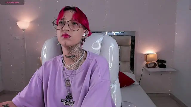 ravengreen  online show from 4, 2, 2025