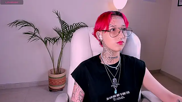 ravengreen  online show from 6, 2, 2025