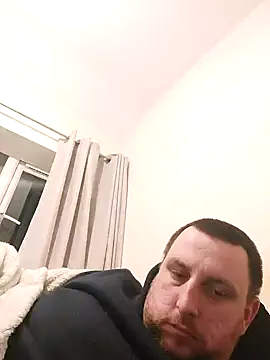 Snapshot of HE-M123 chatting on 3, 12, 2024 HE-M123 online show from 3, 12, 2024