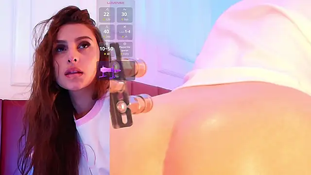 Luna monroe  online show from 18, 2, 2026