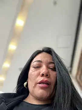 Abril10  online show from 29, 1, 2025