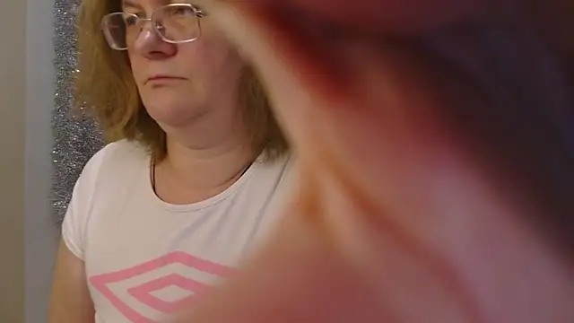 Snapshot of HolyMilfa chatting on 12, 1, 2025 HolyMilfa online show from 12, 1, 2025