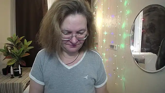 Snapshot of HolyMilfa chatting on 26, 1, 2025 HolyMilfa online show from 26, 1, 2025