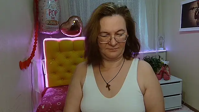 Snapshot of HolyMilfa chatting on 23, 2, 2025 HolyMilfa online show from 23, 2, 2025