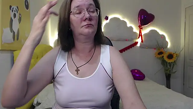 Snapshot of HolyMilfa chatting on 22, 3, 2025 HolyMilfa online show from 22, 3, 2025