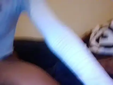 Snapshot of lisa_larry88 chatting on 6, 1, 2025 lisa larry88 online show from 6, 1, 2025